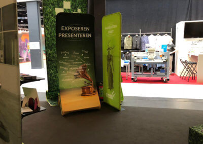 Nettl Rijswijk webdesign beurswand fabric